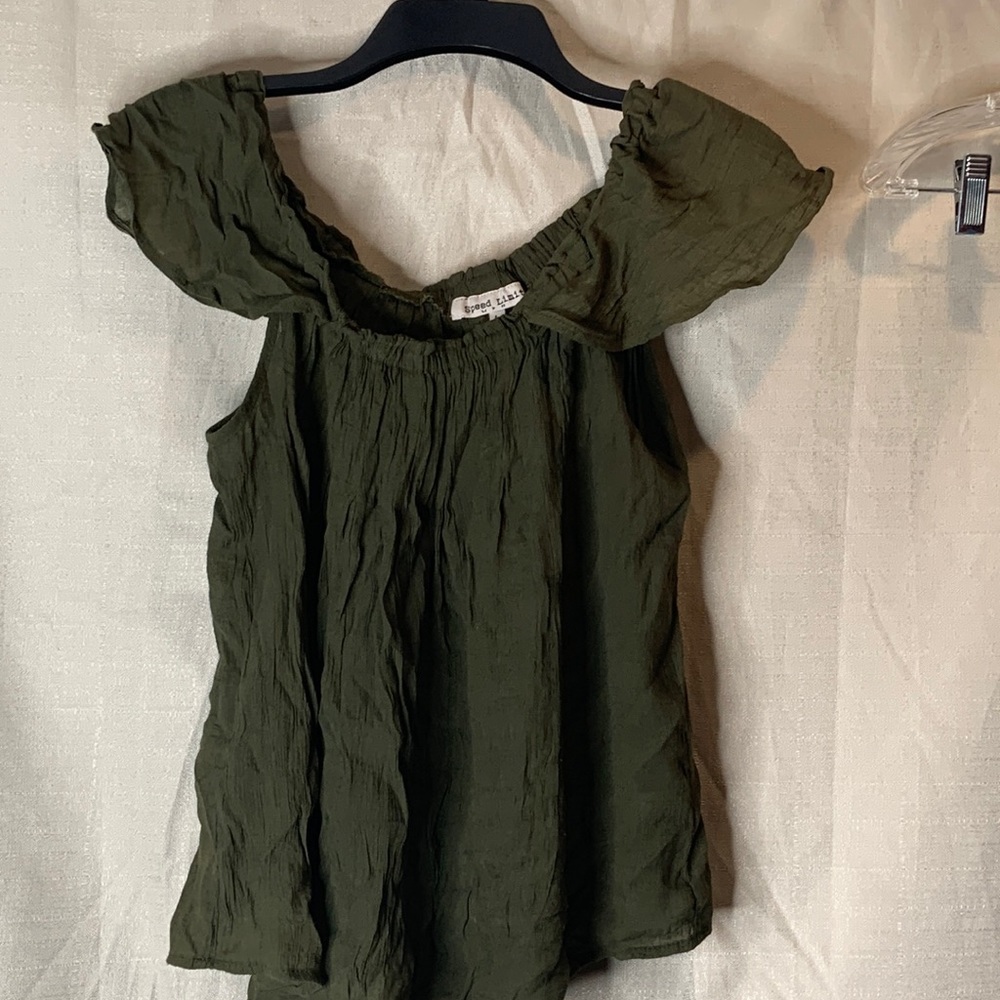 Speed Iimit mph large green flutter blouse tank